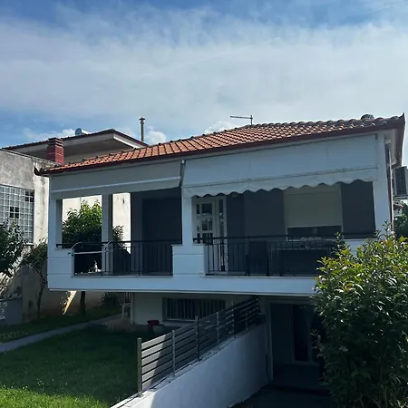 Anna Anthos Group Vrasná